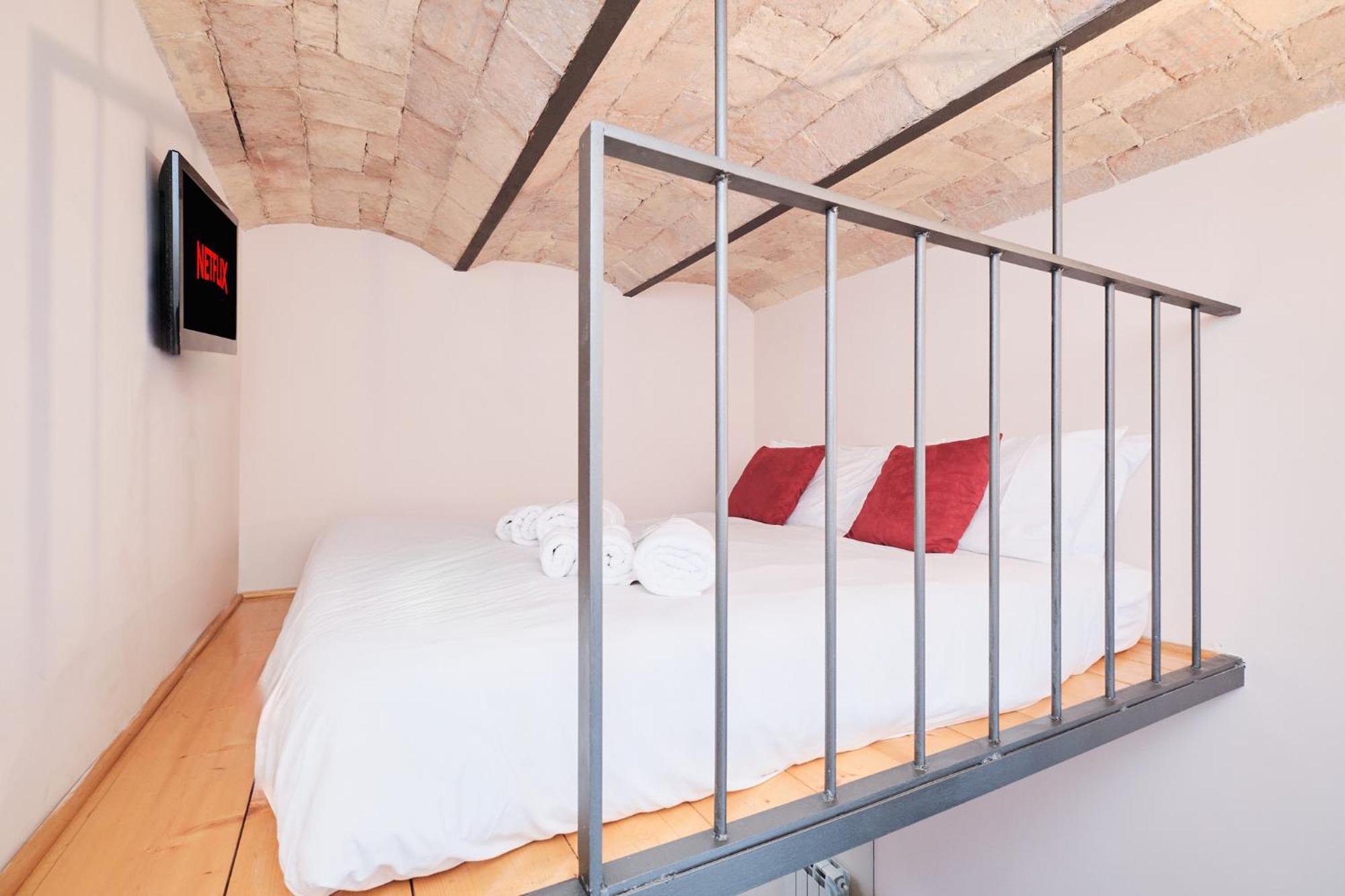Penthouse With A View Of - 2 Bedrooms And 2 Bathrooms * Roma