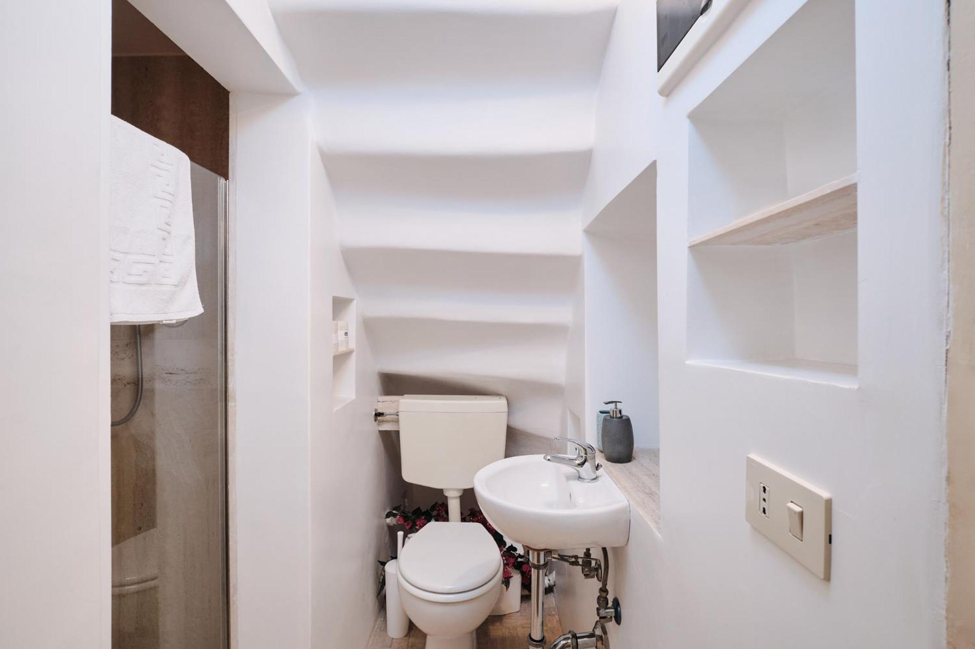 Penthouse With A View Of - 2 Bedrooms And 2 Bathrooms * Roma